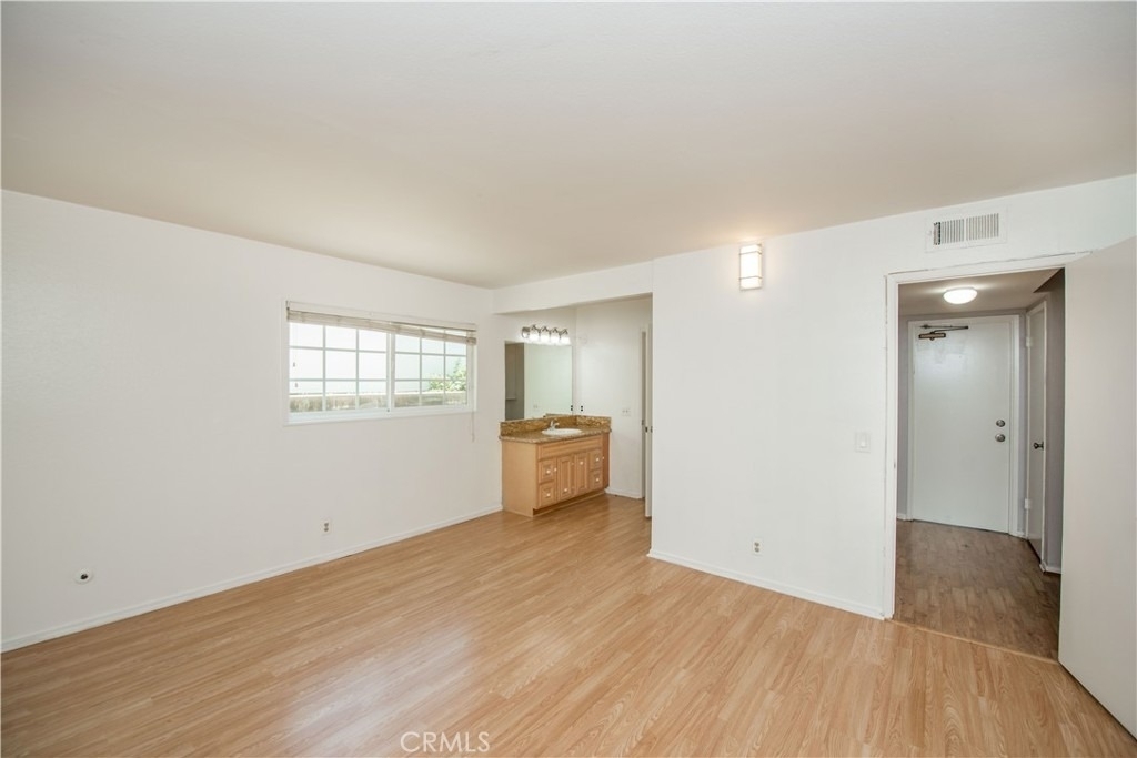 1709 Beechwood Avenue - Photo 16