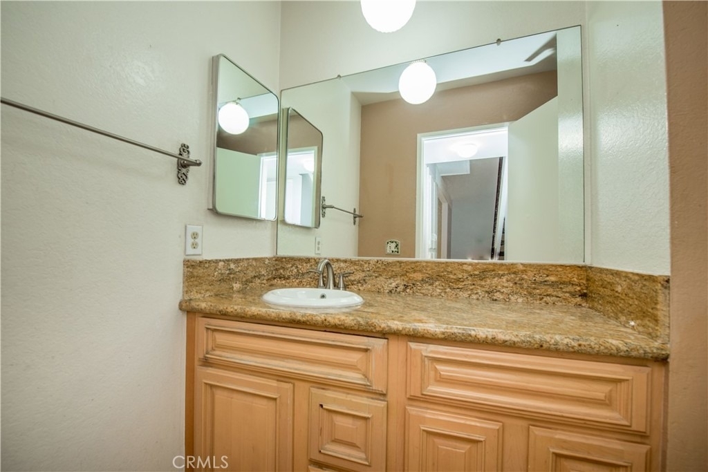 1709 Beechwood Avenue - Photo 21