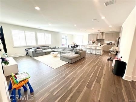 30339 Roebuck Court - Photo 2