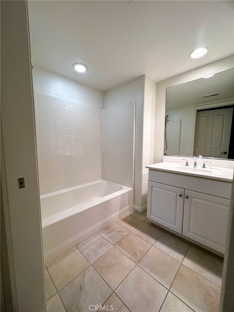 1414 Montgomery Street - Photo 3