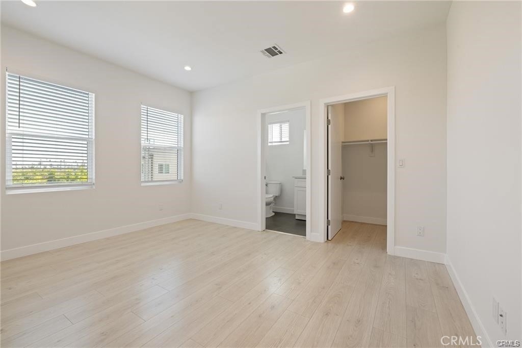 1143 1/2 Irolo St - Photo 6