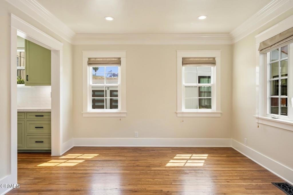 520 S Los Robles Avenue - Photo 11