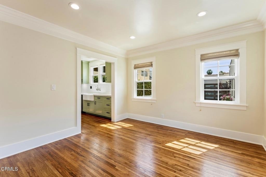 520 S Los Robles Avenue - Photo 10