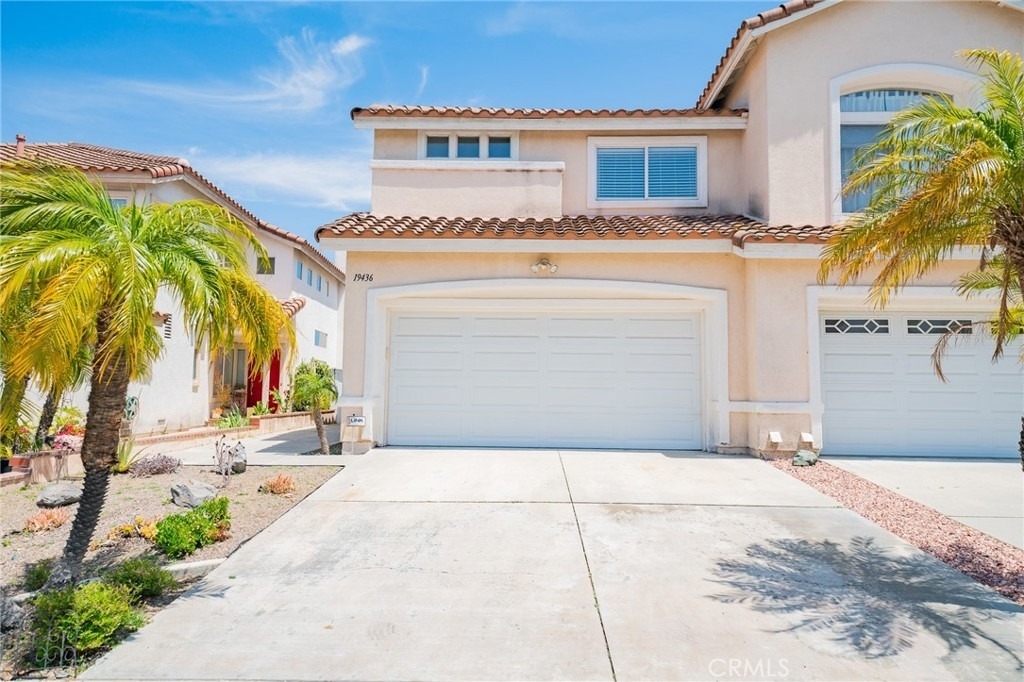 19436 Highridge Way - Photo 0