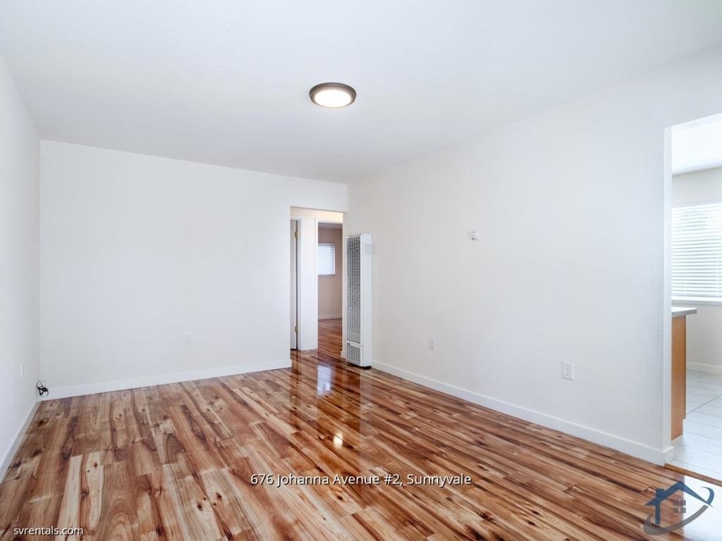 676 Johanna Avenue - Photo 2
