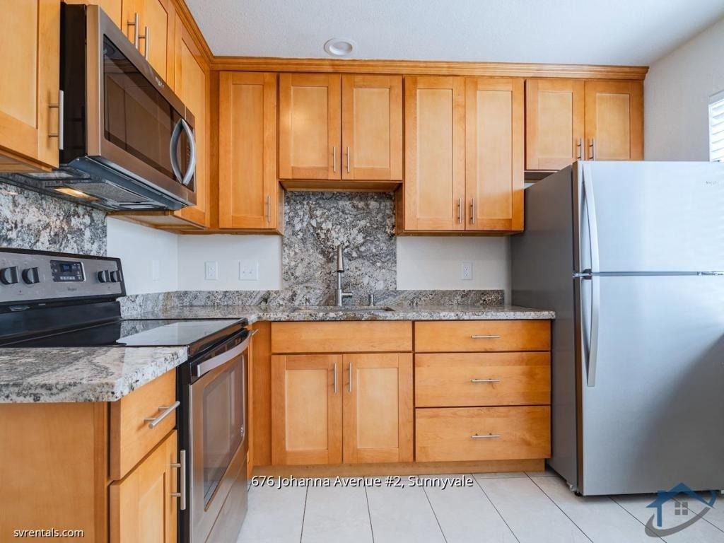 676 Johanna Avenue - Photo 5