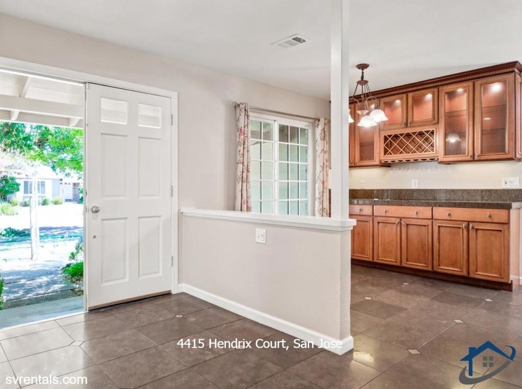 4415 Hendrix Court - Photo 10