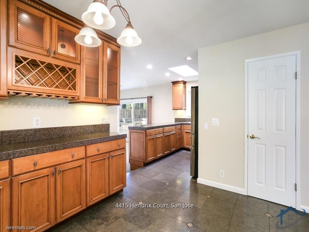 4415 Hendrix Court - Photo 6