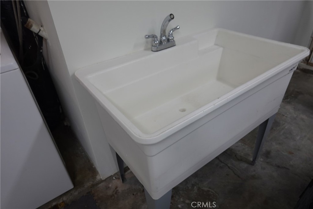 6232 Hesperia Avenue - Photo 33