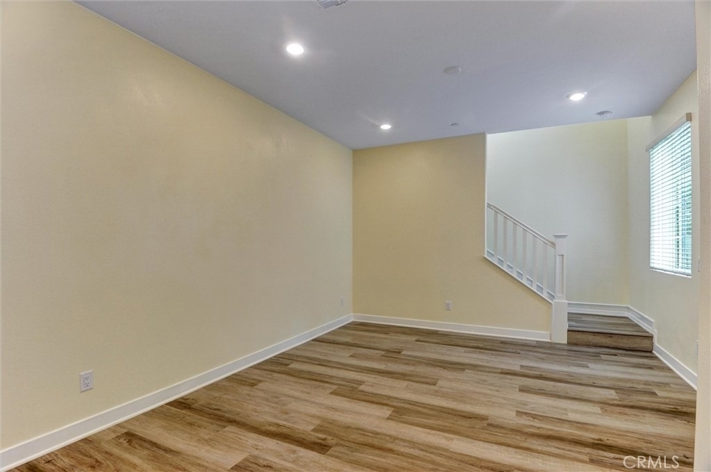 535 Embrook - Photo 13