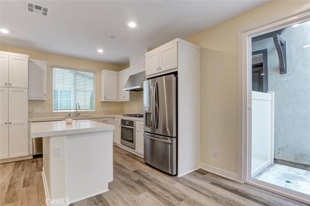 535 Embrook - Photo 6