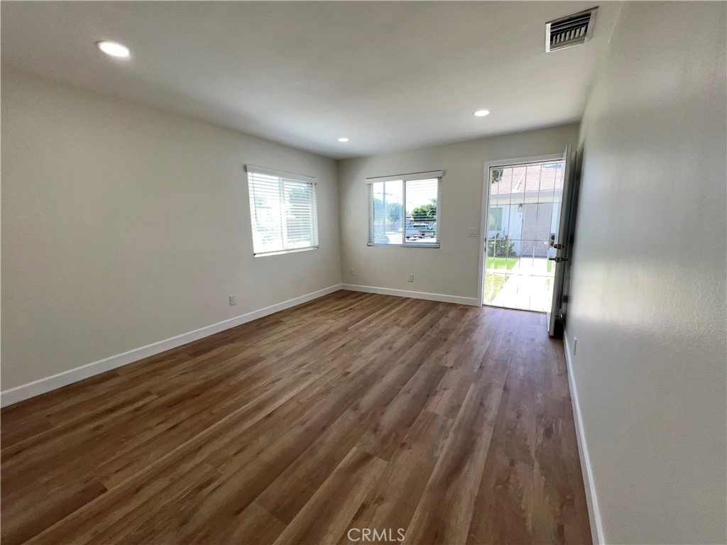 12948 Yorba Avenue - Photo 4