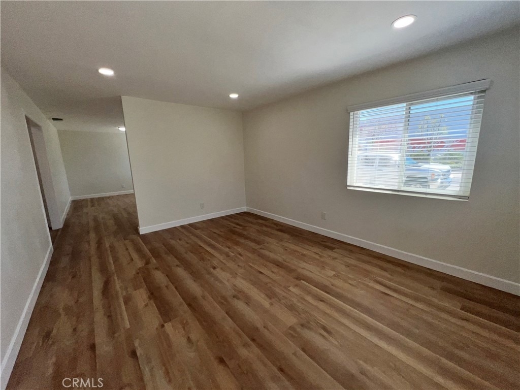12948 Yorba Avenue - Photo 2