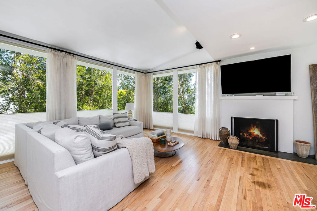 1331 Cordell Place - Photo 11