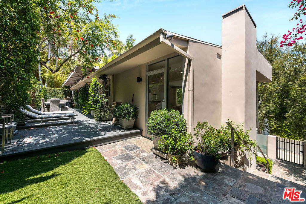 1331 Cordell Place - Photo 18