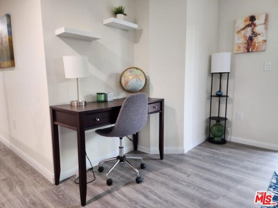 767 N Ave 50 - Photo 8