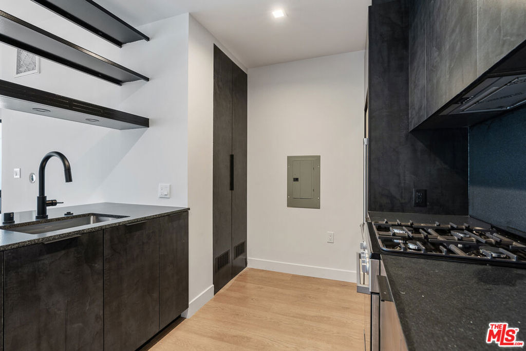 10700 Tabor Street - Photo 2