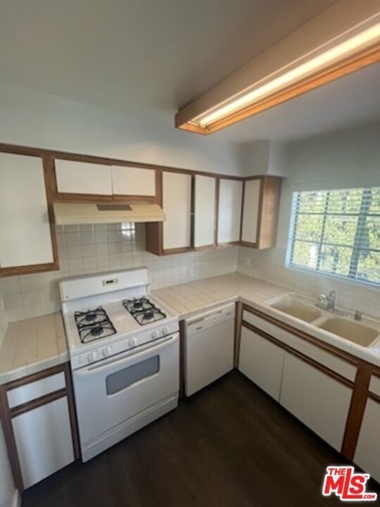 4418 Colfax Avenue - Photo 3