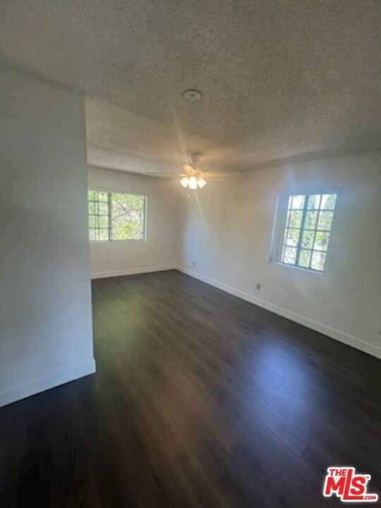 4418 Colfax Avenue - Photo 6