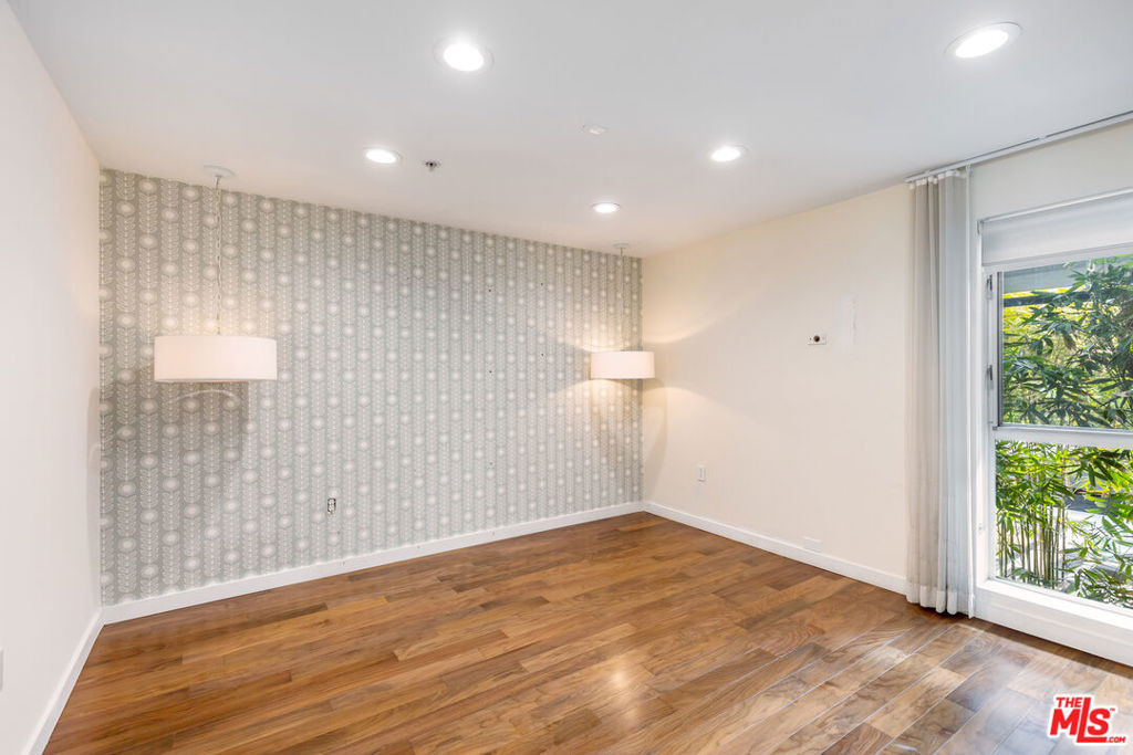 4215 Glencoe Avenue - Photo 7