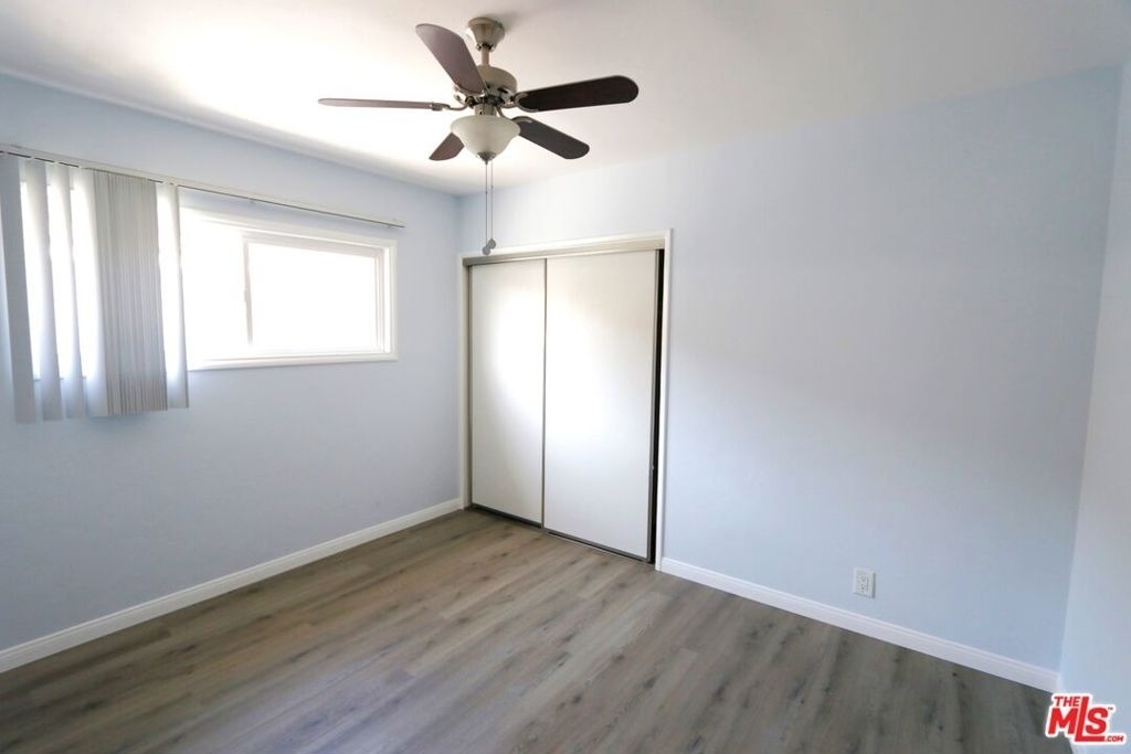 183 W Elmwood Avenue - Photo 8