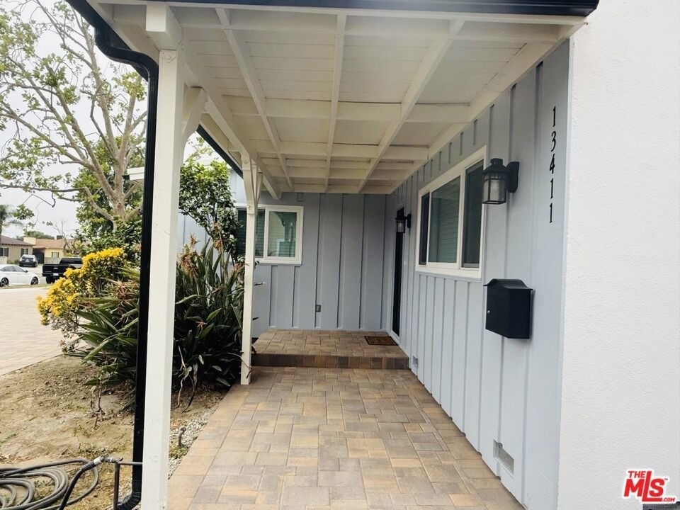 13411 Wingo Street - Photo 6