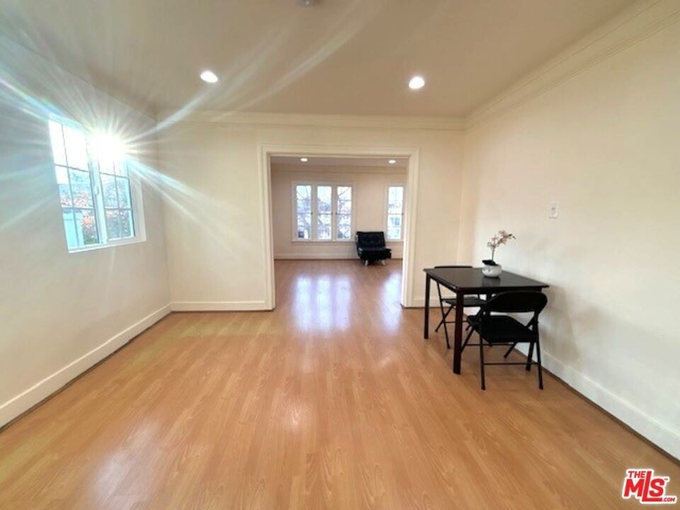 734 S Gramercy Place - Photo 5