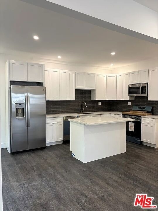 1708 N Gramercy Place - Photo 2