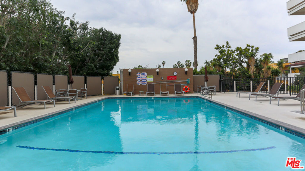 7250 Franklin Avenue - Photo 20