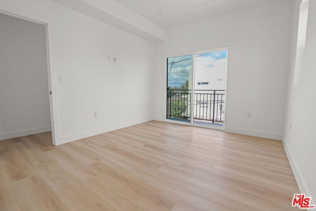 1263 Browning Boulevard - Photo 7