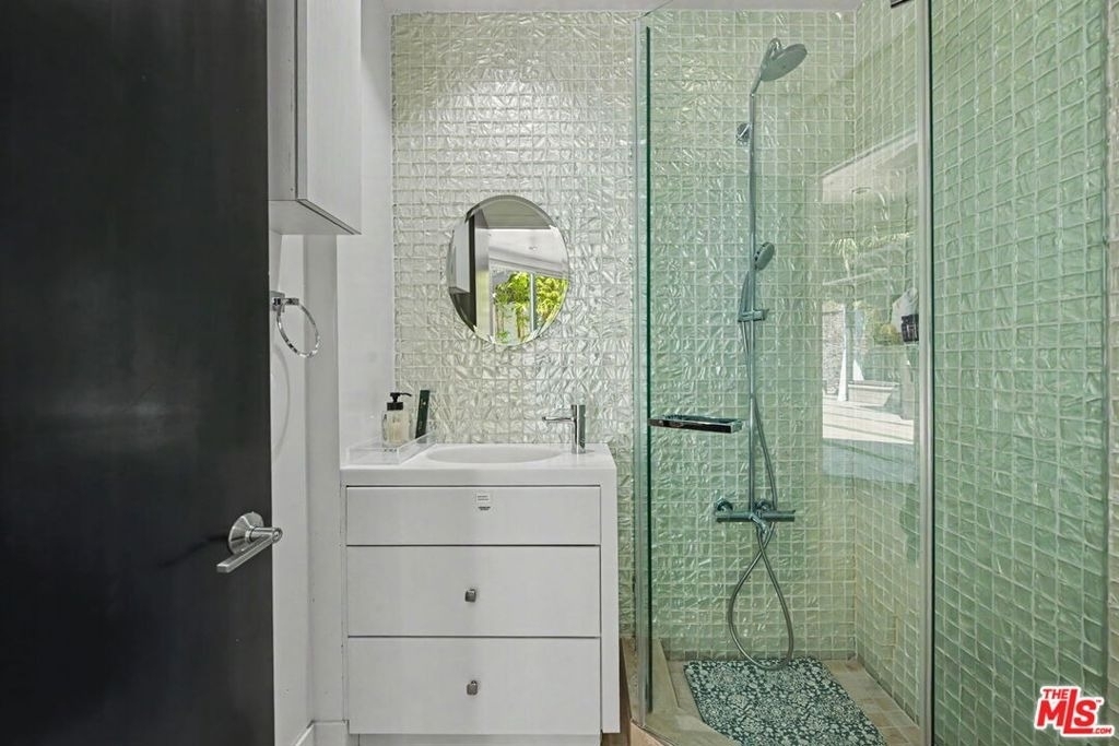 2766 Ellison Drive - Photo 31