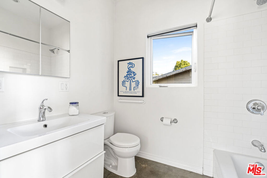 2275 Ewing Street - Photo 12
