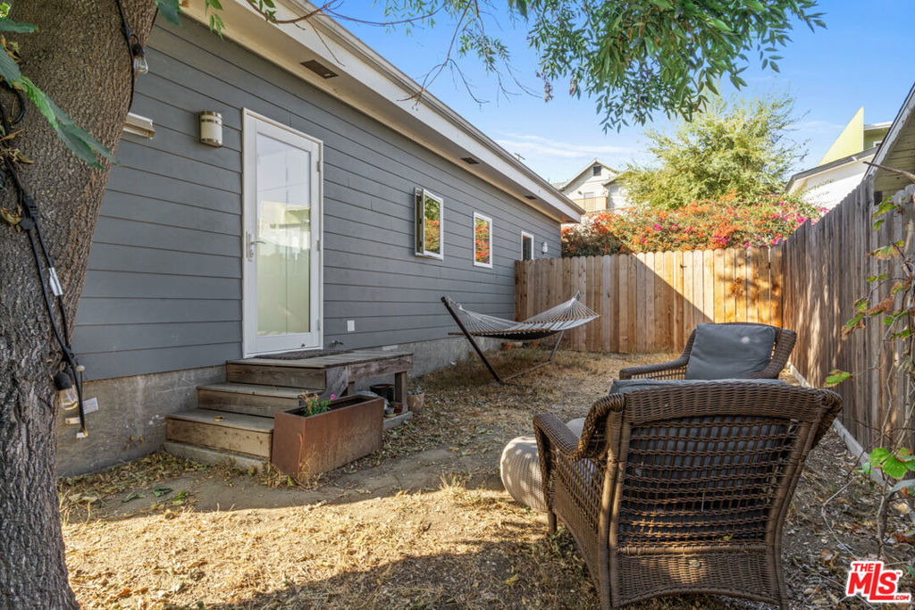 2275 Ewing Street - Photo 15