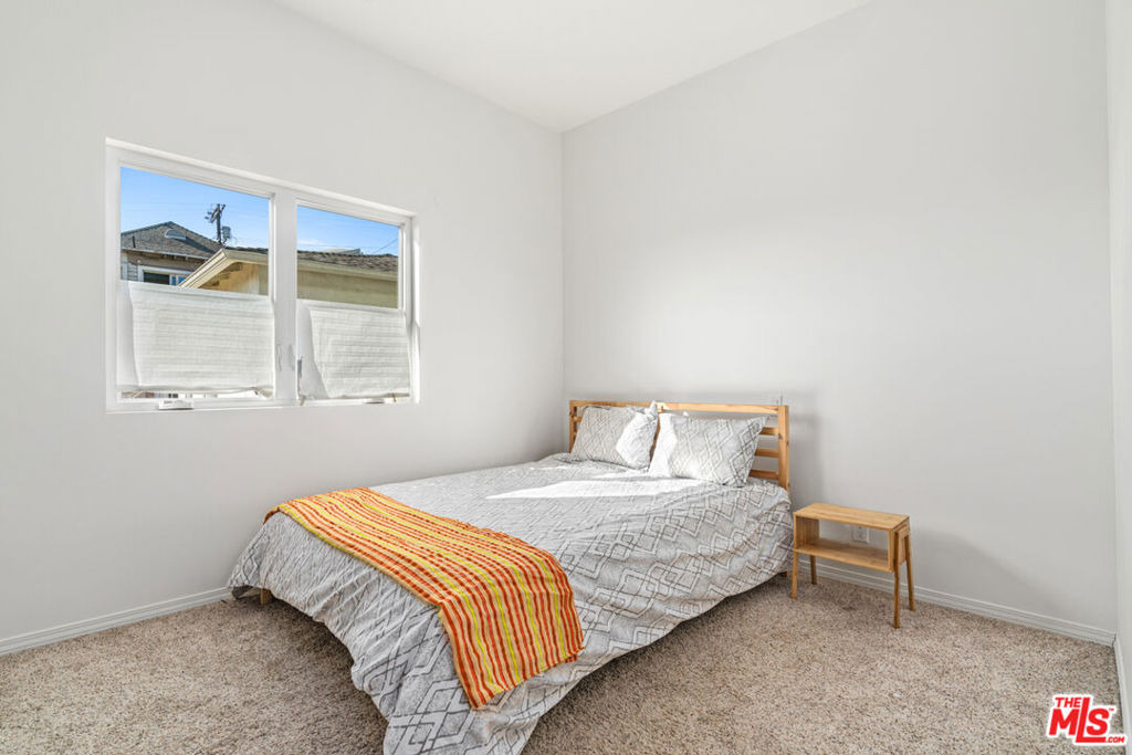 2275 Ewing Street - Photo 9
