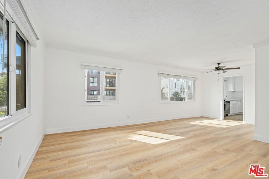 1754 Malcolm Avenue - Photo 2