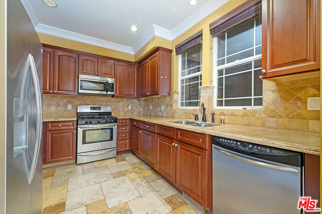 650 E Palm Avenue - Photo 20