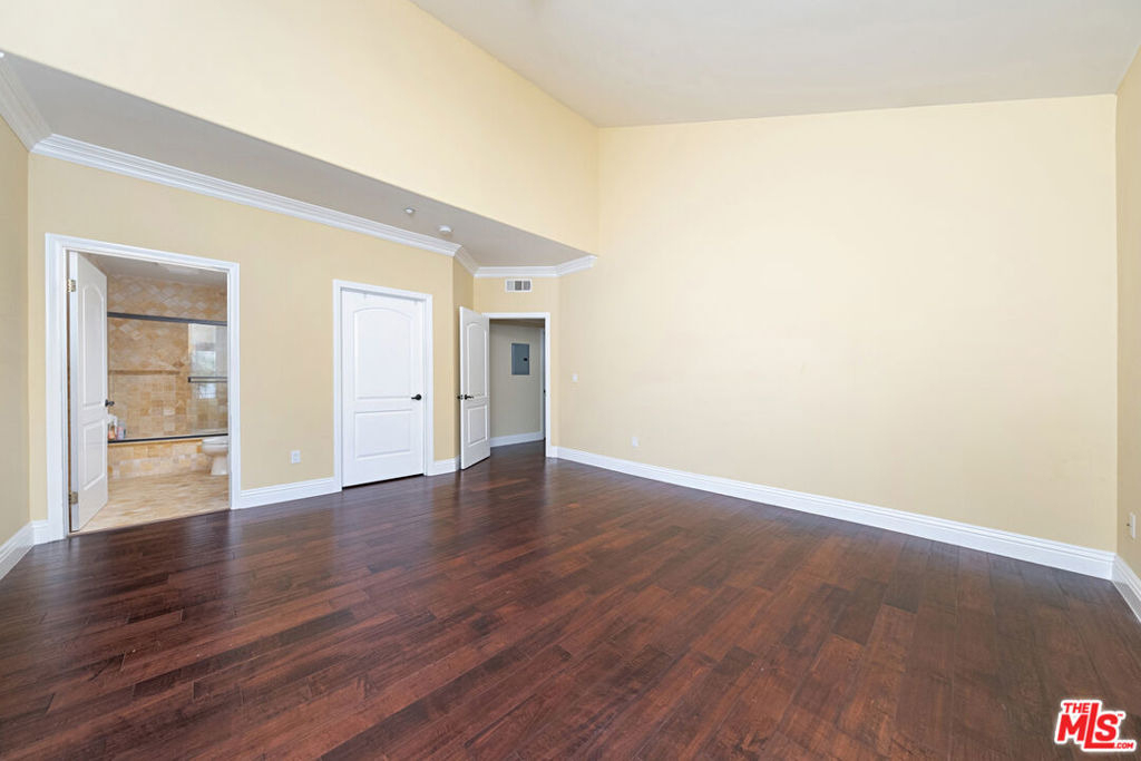 650 E Palm Avenue - Photo 35