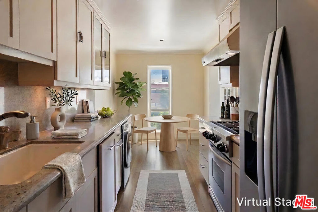 434 S Canon Drive - Photo 8