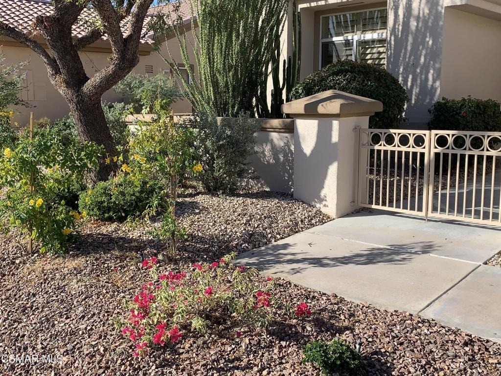 78448 Desert Willow Drive - Photo 2
