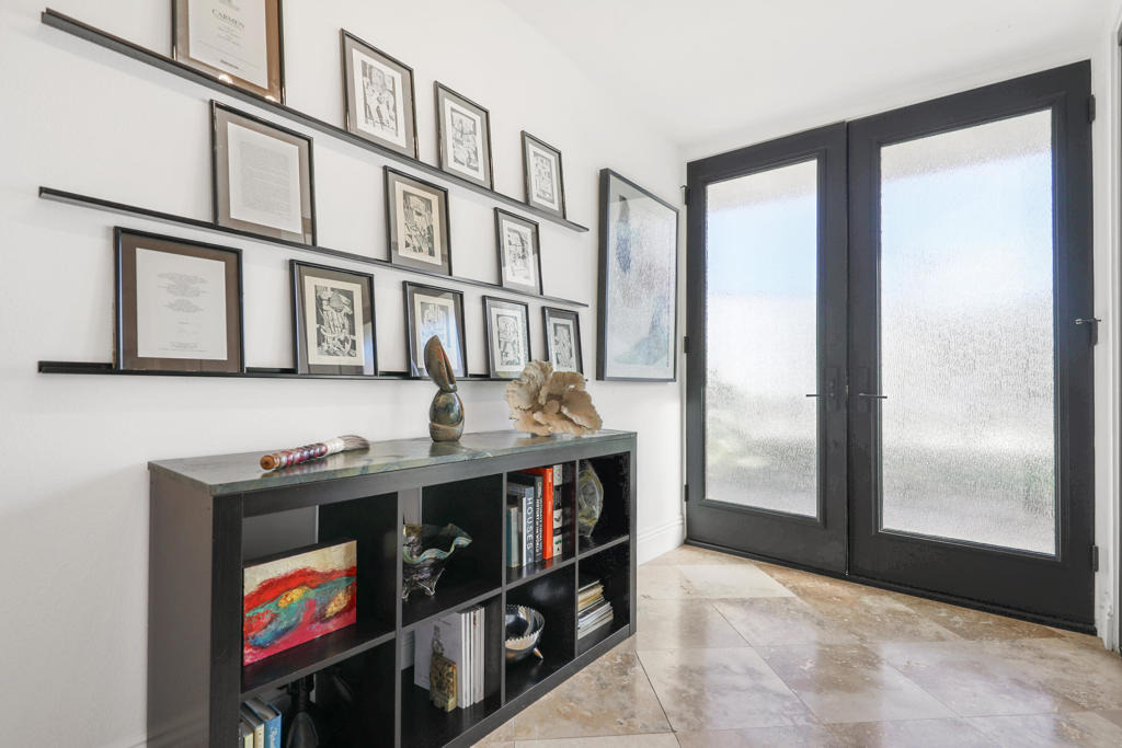 49845 Lago Drive - Photo 3