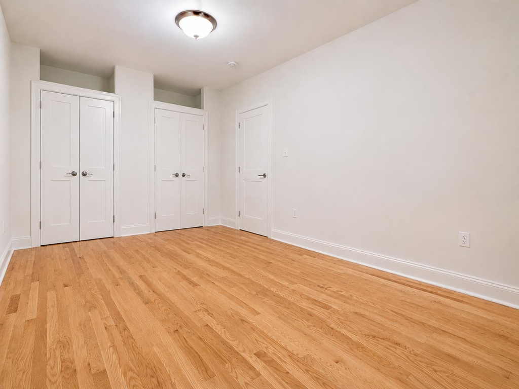 282 Cabrini Boulevard - Photo 6
