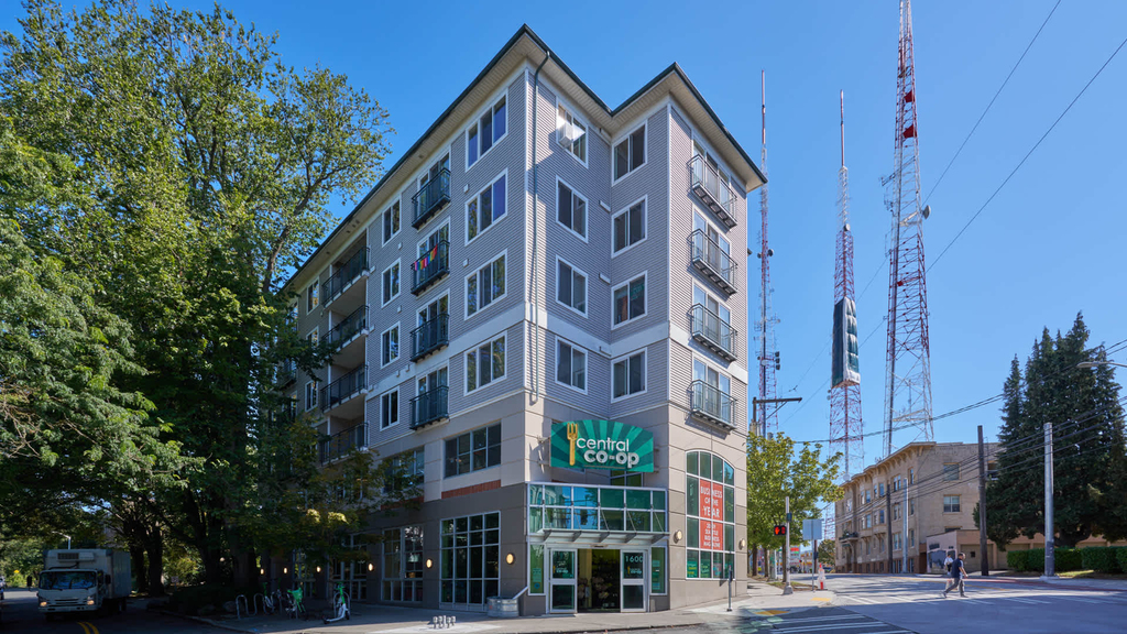 1530 15th Ave - Photo 36