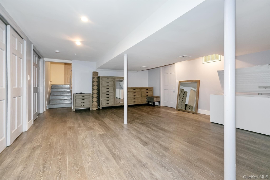 22 Olive Street - Photo 25