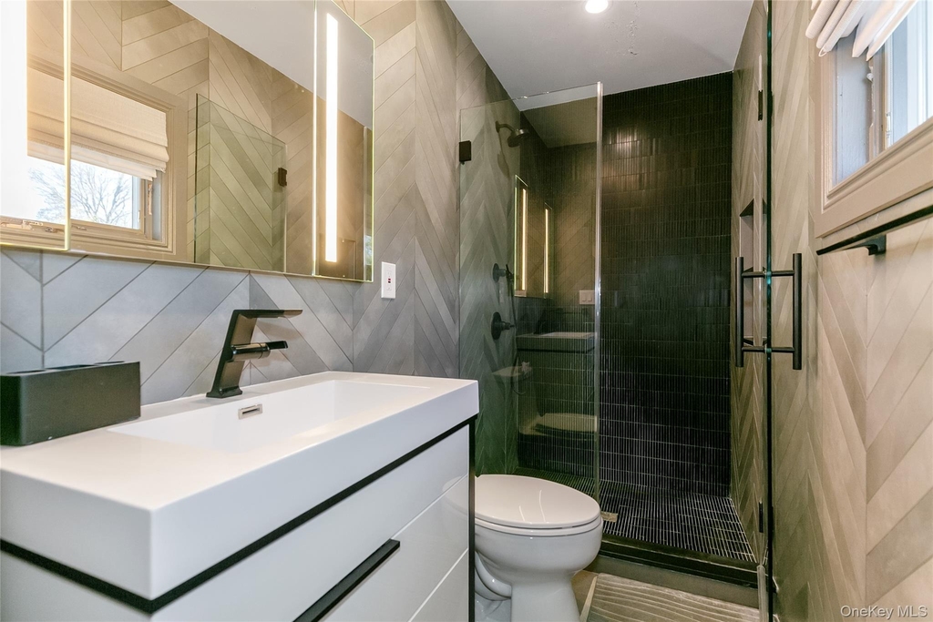 22 Olive Street - Photo 20