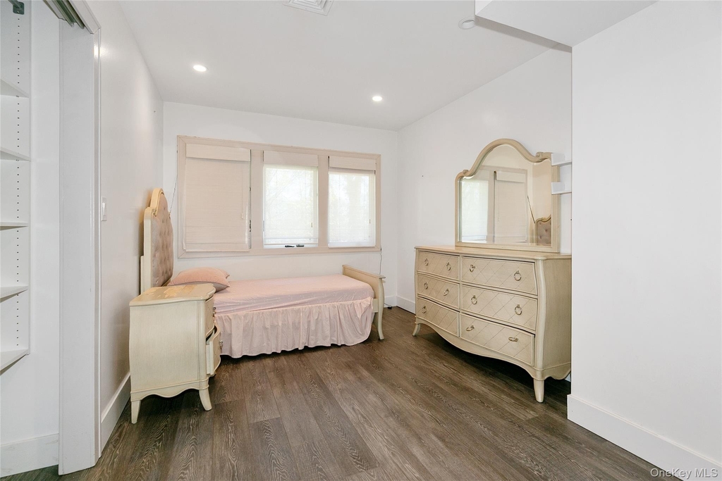 22 Olive Street - Photo 15