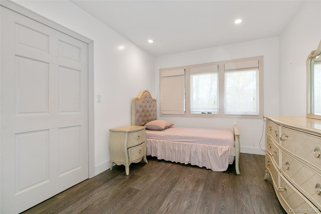 22 Olive Street - Photo 18