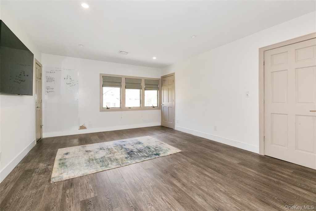 22 Olive Street - Photo 10