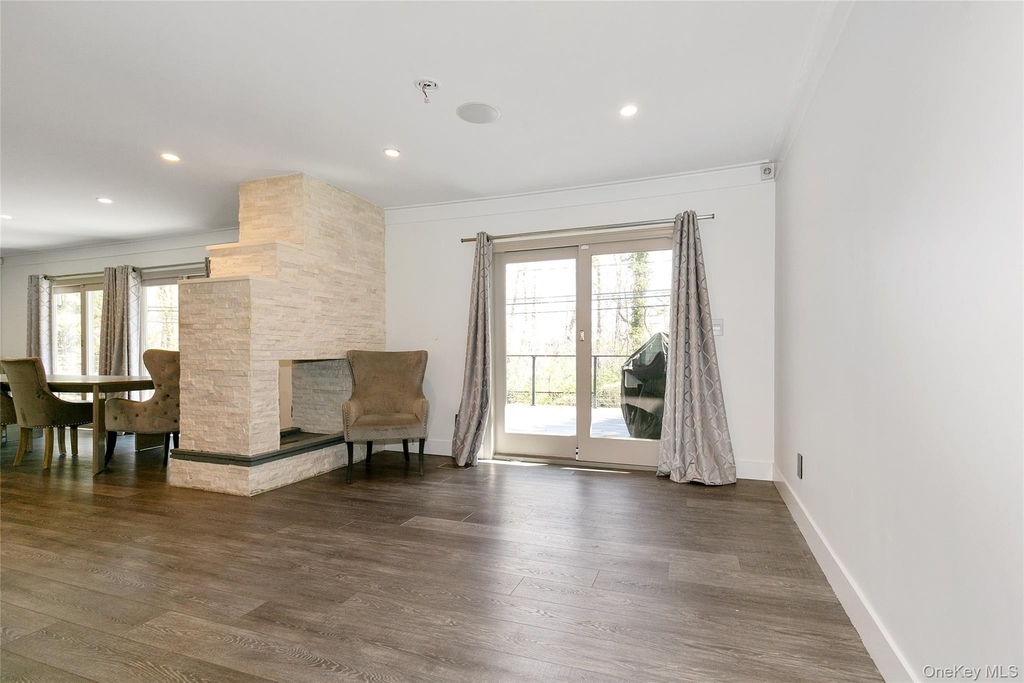 22 Olive Street - Photo 9