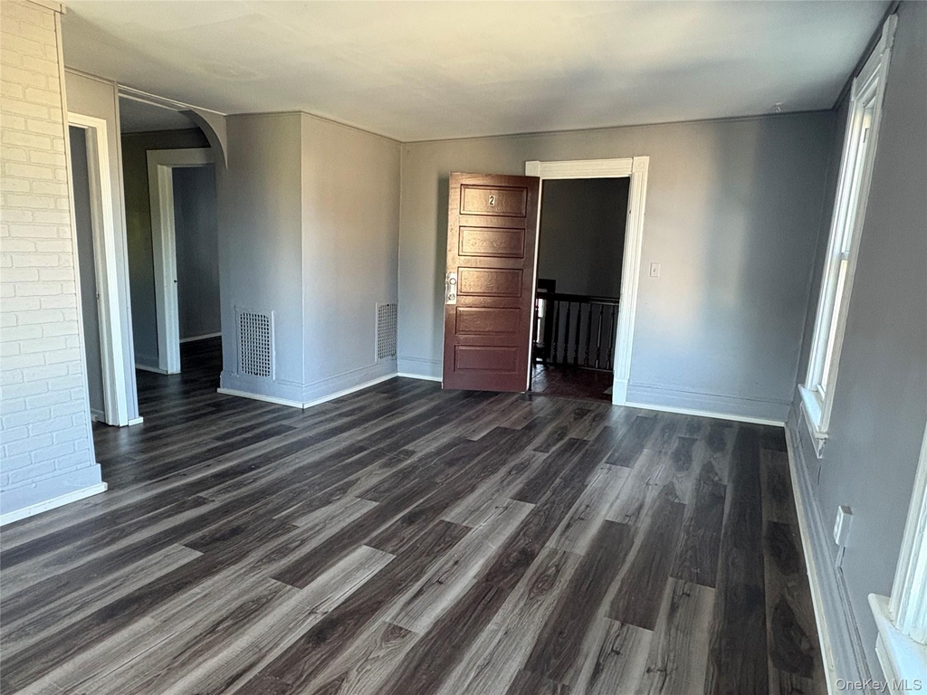 2 Park Place - Photo 2