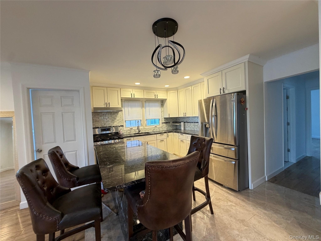 58-04 264th Street - Photo 5
